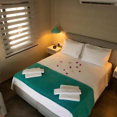 Yali Apart Hotel apartamentowy *